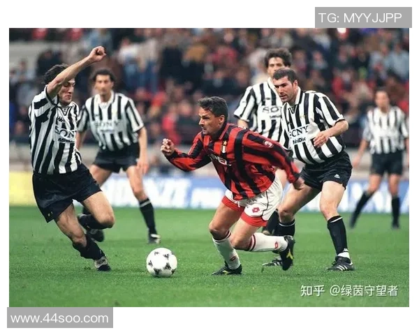 AC米兰鏖战豪门强敌巅峰对决再掀绿茵激情风暴